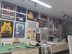 -龙慧画框·裱画配框工厂店