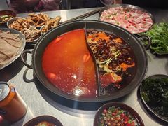 -鹿鸣山草本茶香火锅(园西路店)