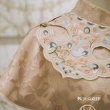 婚礼妈妈装丨五月·让我们追逐花漾春色的设计款真丝连衣裙