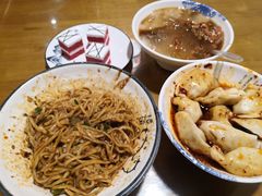 -易老妈蹄花.特色川菜(人民公园总店)