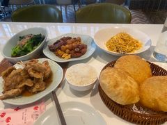 -红樱桃·欢乐餐厅(太原里店)
