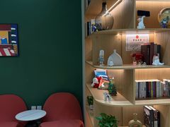 -ME Marvel English 麦迩威英语(万象城校区)