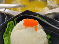 -鲜入围煮花胶鸡海鲜火锅
