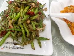 豆角肉丝-芳芳餐厅(白沙路店)