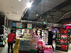 -盒马鲜生(莱蒙都会店)