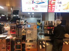 -麦当劳(南京路2店)