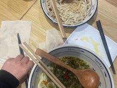 -肥叔锅贴(上沙路店)