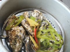 高压锅蒸汽生蚝-琼大师东方烤乳猪(亚特兰蒂斯店)