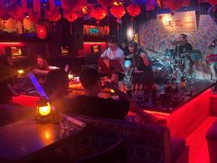 -夜火烤摊·东北烧烤酒场·老杨小黄鱼