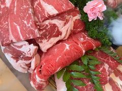 -铭牛烧肉·和牛海鲜自助(高新月牙湖店)
