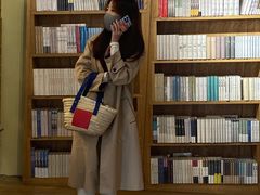 -今日艺术汇书店