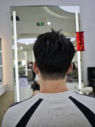 -苏豪路易士·嘉玛发廊