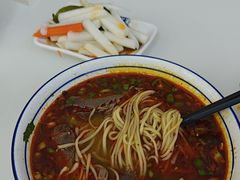 -陆元丰·兰州纯汤牛肉面(自强西路店)