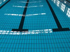 -奥冠体育华师附中恒温游泳馆