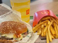 -麦当劳(番禺易发商业街店)