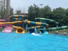 -欢乐水魔方水世界