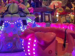 -蓝精灵乐园·世茂精灵之城主题乐园
