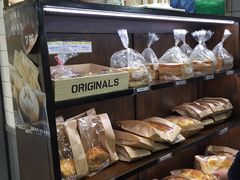 面包甜点陈列柜-美丽心情蛋糕(江苏路店)