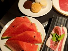 -钱小奴海鲜自助黑金店(杭州滨江龙湖店)