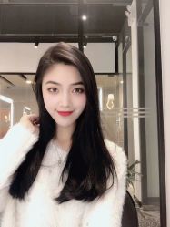 -丝语萱形象