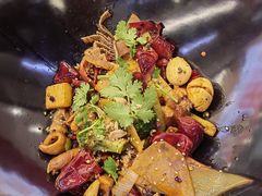 -醉人椒麻辣香锅(王府井喜悦店)
