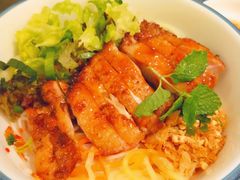 -美奈小馆·越南料理(中航城君尚购物中心店)