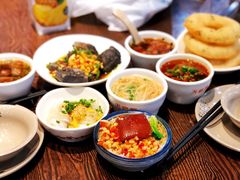 -黑色经典臭豆腐·湖南特产(坡子街店)