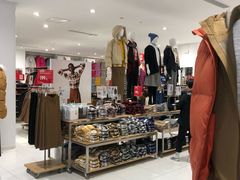 -优衣库(南京建邺万达广场店)