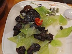 -肘子酥·天津菜·特色捞面(德云社店)