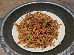 香酥小鱼干-齐河孔雀王温泉酒店·金孔雀自助百汇