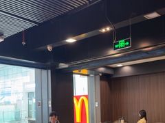 -麦当劳(深圳北站高铁店)