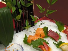 -万岛日本料理铁板烧(梅赛德斯奔驰店)