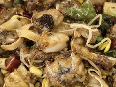 香辣牛蛙-石头咕(葵蓬店)