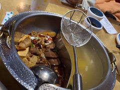 -左庭右院鲜牛肉火锅(金山万达店)