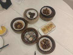 -万龙洲海鲜(大兴绿地缤纷城店)