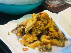 -鼎泰亨·海鲜牛肉餐厅(滨江店)