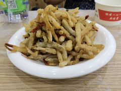 -江城燕子大排档(江汉路步行街店)