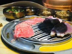 牛五花-金顺韩式烤肉·网红烤肉店(广利路店)
