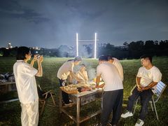 -松山湖南湖湾露营营地