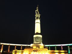 -人民防洪胜利纪念塔