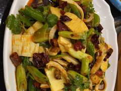 -瑞杰烧烤店·24小时营业(山东路店)