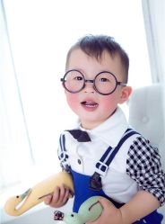 -熊猫叔叔高端儿童摄影(清江商场店)