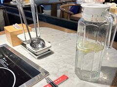 -尚尚仙·酸汤猪手·猪肚鸡火锅(华联万柳购物中心店)