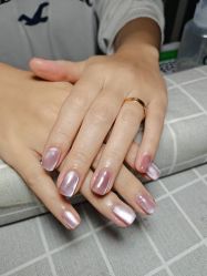 -UGIRL有个美甲