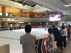 -奥山冰场(奥山世纪城店)