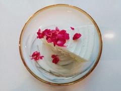 玫瑰荔枝蛋糕-EVERNAKED裸蛋糕(SOHO天山店)