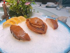 鲍鱼刺身-春满园·早茶·粤菜·宴会(前海店)