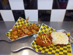 炸杏鲍鱼菇-facepork脸猪咖喱·比脸大的猪排(建国西路店)