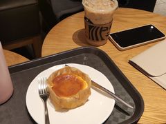 软心巴斯克风情蛋糕-星巴克(嘉定中信泰富万达广场店)