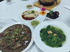 -鹿鸣酒家(越秀店)